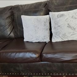 Free Leather couch-- NOT SCAM