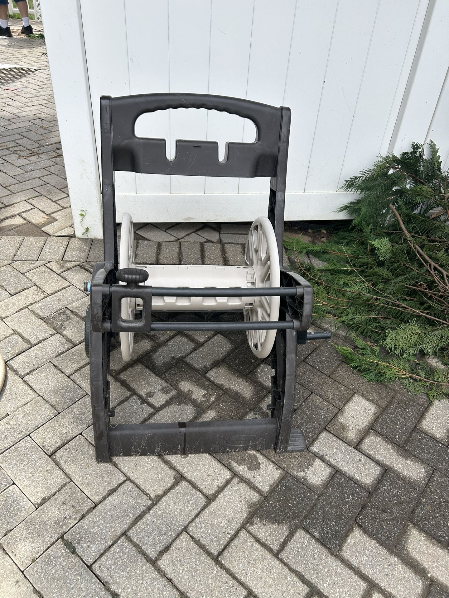 Suncast Hose Reel