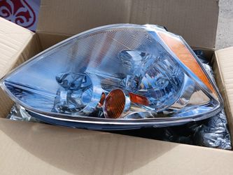 2002 Altma Rt. Head Light
