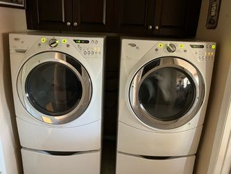 Whirlpool Washer & Dryer Duel