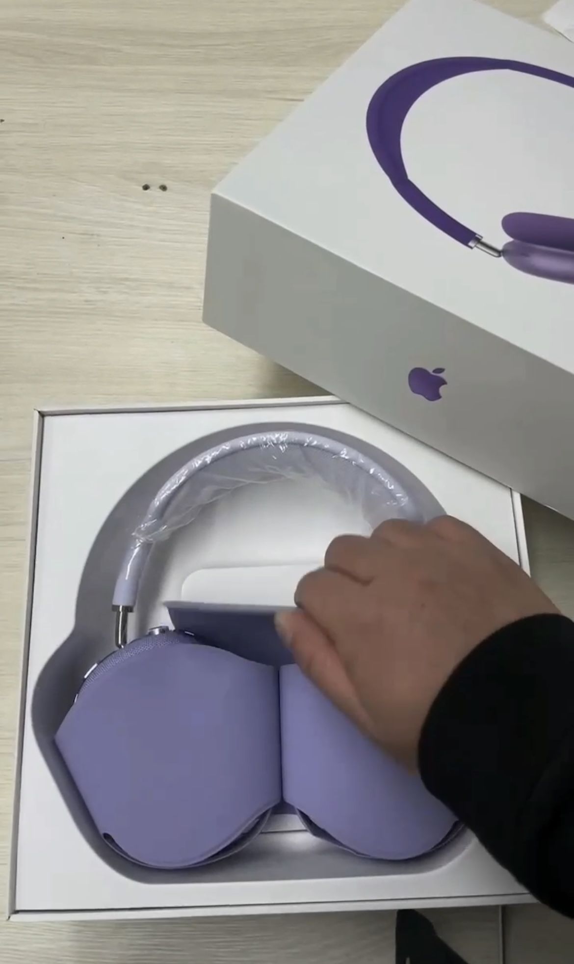 Purple Type C Airpod Max