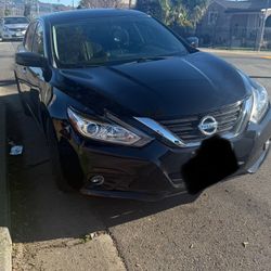 Nissan Altima Midnight 
