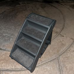 Dog stairs 
