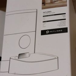 Automatic Pet Food Dispensor