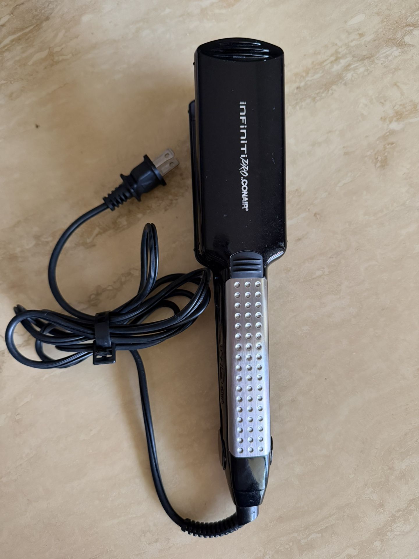 Conair Infinity Pro Hair Straightener