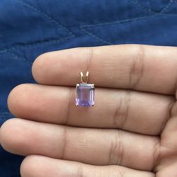 14K YG Amethyst Pendant Rectangular Faceted Stone