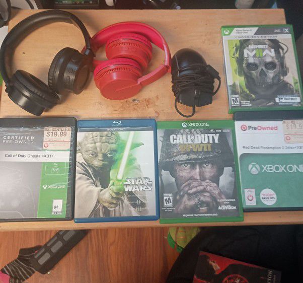 Xbox 1 Games + Headphones + Computer Mouse