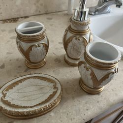 Bathroom Accessories 