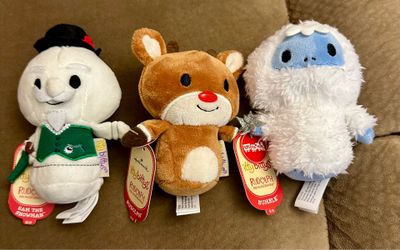 Rudolph Set of 3  itty Bitty’s with Tags
