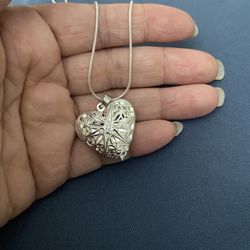 925 Sterling Silver Heart ❤️ Photo Frame Pendant Necklace 