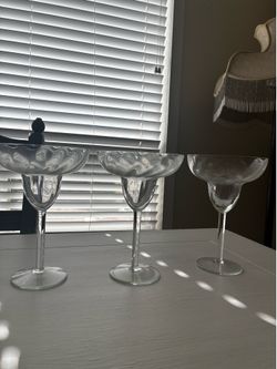 Set of cocktail glasses