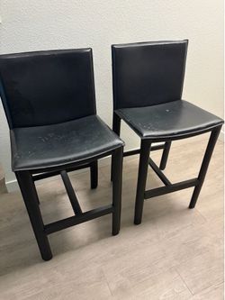 Chairs 10$ each