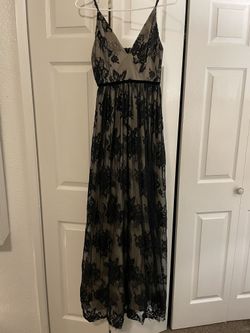 Maniju Black Lace Maxi Dress