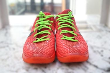 Kobe 6 Protro Reverse Grinch Size 10 with No Box