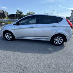 2012 Hyundai Accent