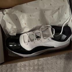 Air Jordan 11 CMFT low size 14