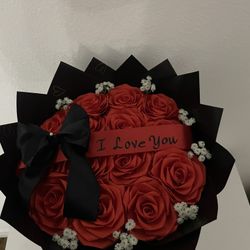 Valentine Day Gift/ Valentine Day Bouquet/ Flower Bouquet/ Flower Arrangement/ Ramos/ Valentine