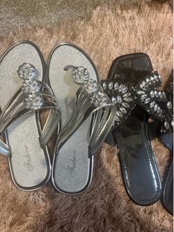 Sandals size 10