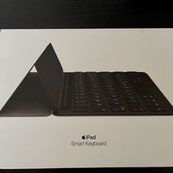 iPad Smart Keyboard 