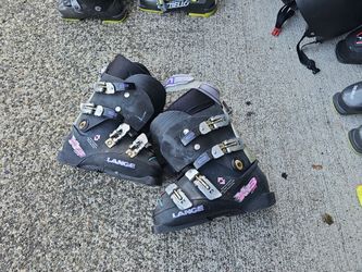 Lange Lady8 Ski Boots, Size 5