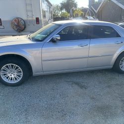 2010 Chrysler 300