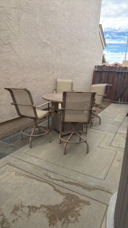 Outdoor Fire Pit Table - Propane