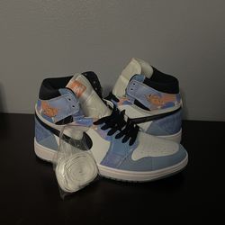 Air Jordan 1 SE Spiderverse Blue Camo