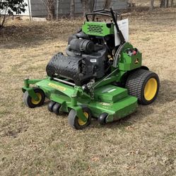 2017 John Deere 52 Inch Stand on -(0 down Financing ok
