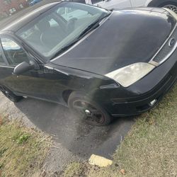 2004 Ford Focus 