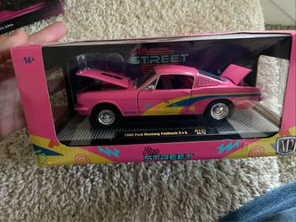 M2 Ford Mustang  1/24
