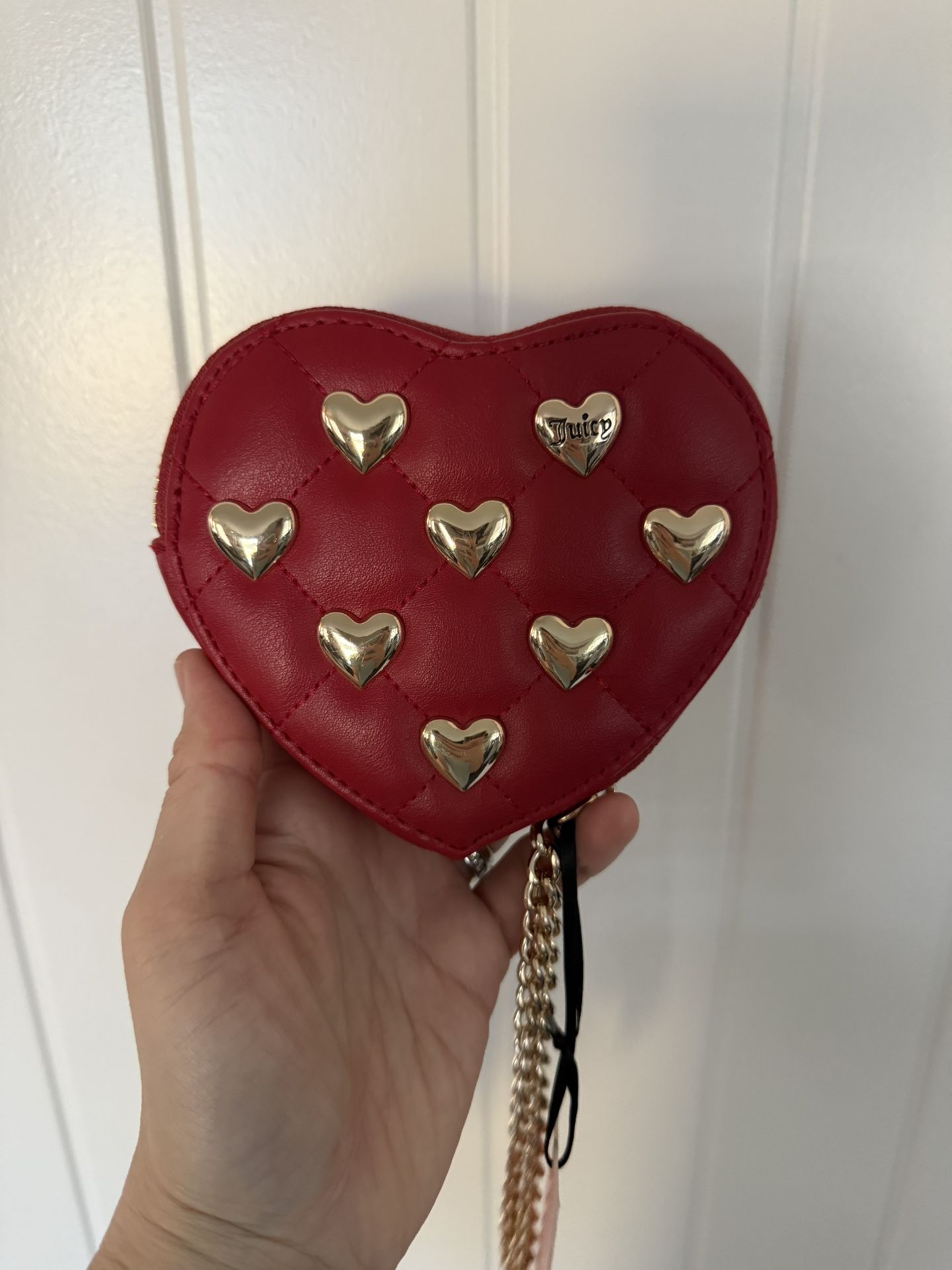 Juicy Couture Red Heart Zipper Wristlet Wallet