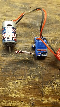 Traxxas Titan 12T 550 xl5 ESC brand new you could run a 2s lipo