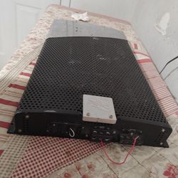 FOR  SALE  2  CAR  AMPLIFIER   🟥( EVERYTHING  WORK  PERFECTLY  ) 🟨 PRICE 👇