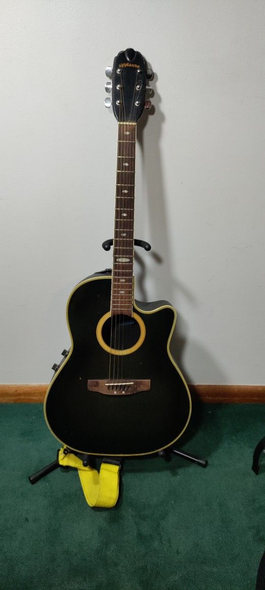Electric Acoustic Guitar