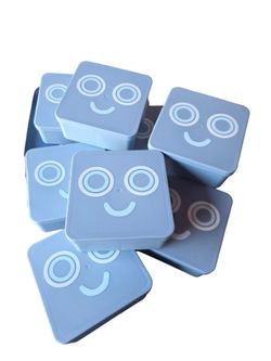 New 8 snack box smiley face 4 compartment  storage box