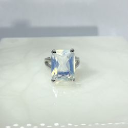 Silver fashion Crystal Stone Cocktail Ring 