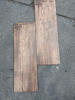 Wood look porcelain tile