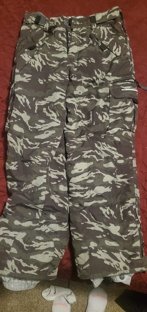 E408 SNOW PANTS (INSULATED)