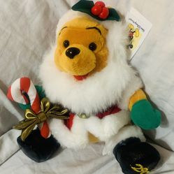 NWT Vintage Disney Holiday Pooh Beanbag