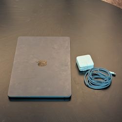Macbook Air 2022 Navy Blue With Charger And Stand 