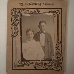 ANTIQUE Cabinet Card Photo Preteen Victorian Dress Novelty Photograph Company