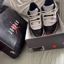 Air Jordan 11 Retro Bred 