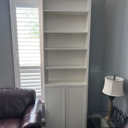 2 bookshelves 