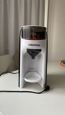 Baby Brezza Bottle Maker + Bottle Warmer