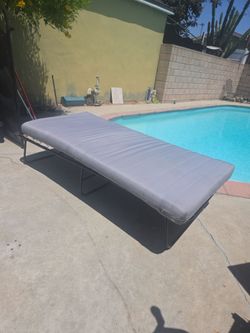Portable Foldable Bed