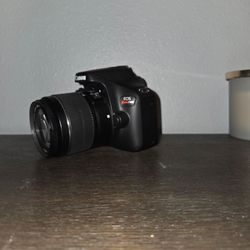 Canon EOS Rebel T100 DSLR