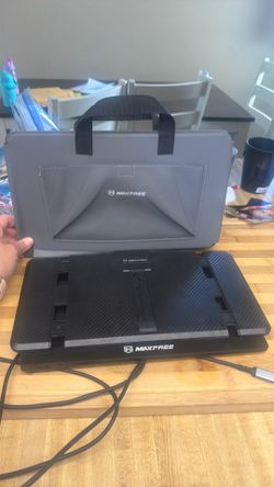 Max free 14in Laptop Extender