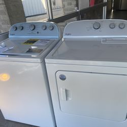 Whirlpool, washer and dryer set