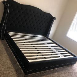 Brand New Platform Black Tufted Headboard Upholstered King And Queen Size Bed - Mattress 