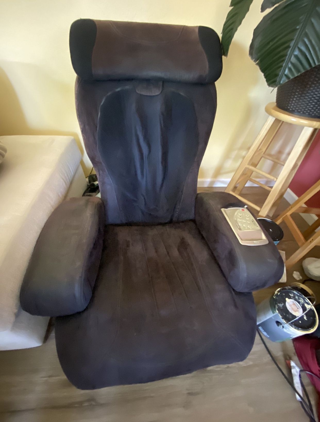 iJoly Massage Chair